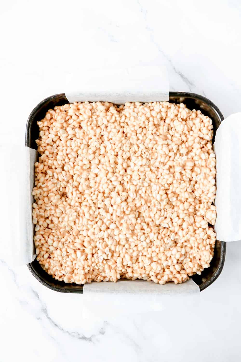peanut butter rice crispies in tray