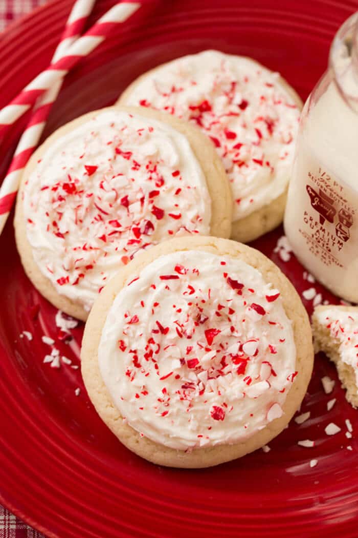 Peppermint Sugar Cookies | 20+ Holiday Cookies | Christmas Cookie Recipes | www.madewithHAPPY.com