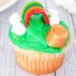 pot of gold cupcake