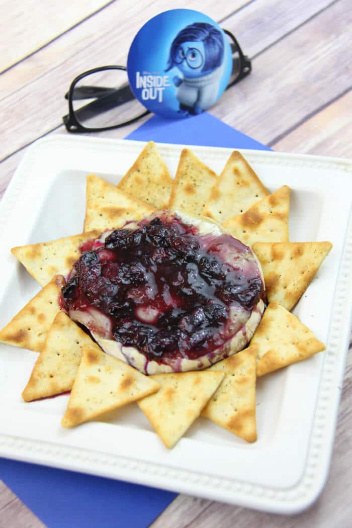 Blueberry Appetizers | Inside Out Dinner Party - Baked Blueberry Brie - www.madewithHAPPY.com