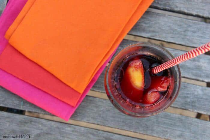 Happy Sangria | Red WIne Sangria Recipe with Nectarines | www.madewithHAPPY.com