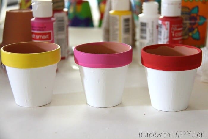 Dollar Store Easter Centerpiece | Painted Terracotta Pots | Colorful Spring Flower Pots | www.madewithHAPPY.com 