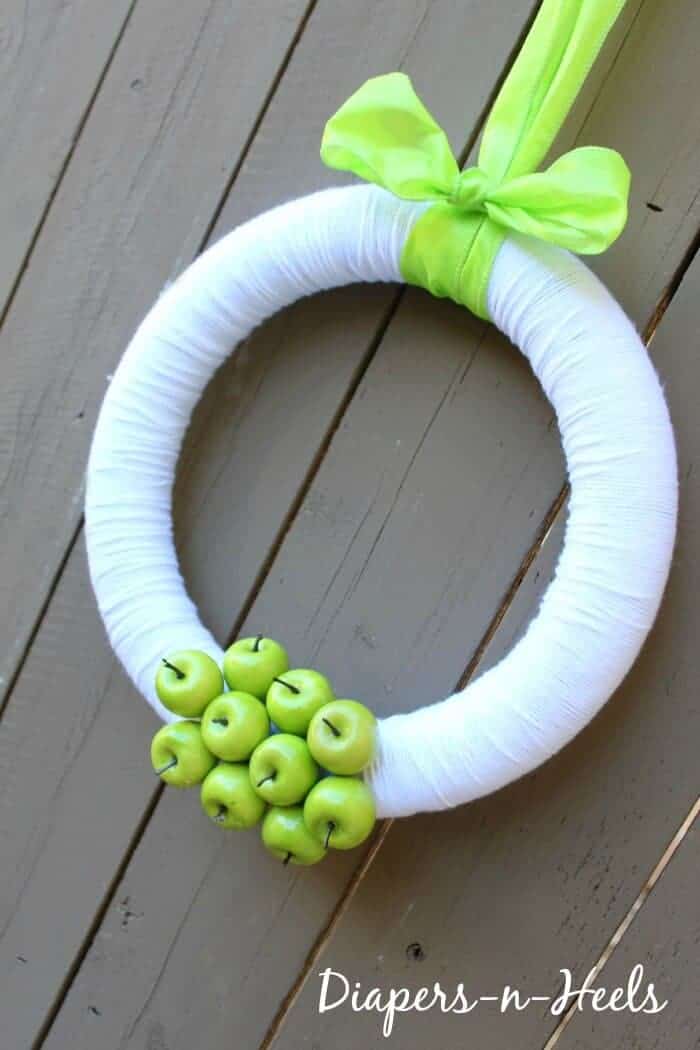 Spring Wreath - Green Apple Wreath - St. Patricks Day - Spring Decor - www.madewithHAPPY.com