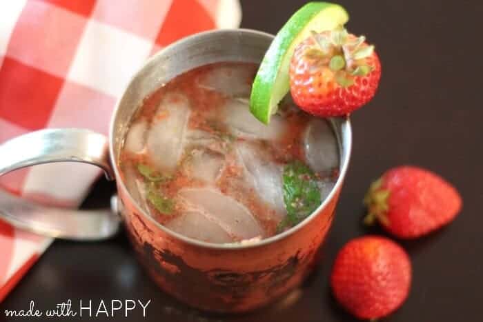 Strawberry Moscow Mule #SweetNLowStars