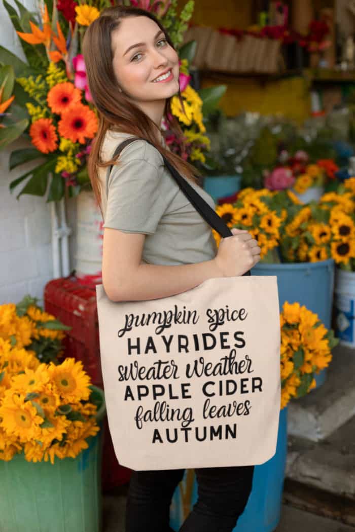 tote bag with girls at flower shop