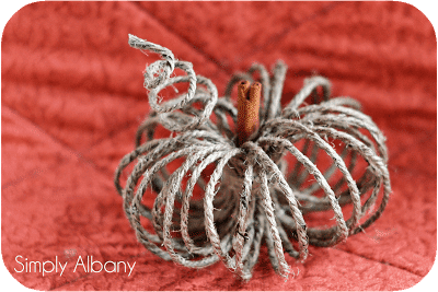 Twine Pumpkins - Simply Albany | 15 DIY Fall Crafts | www.madewithHAPPY.com