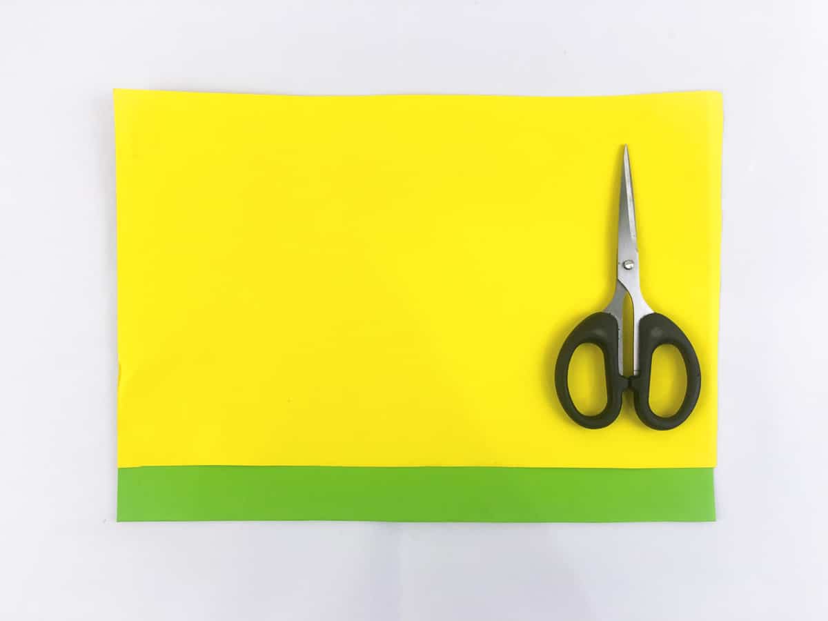 yellow and green paper strips for caterpillar