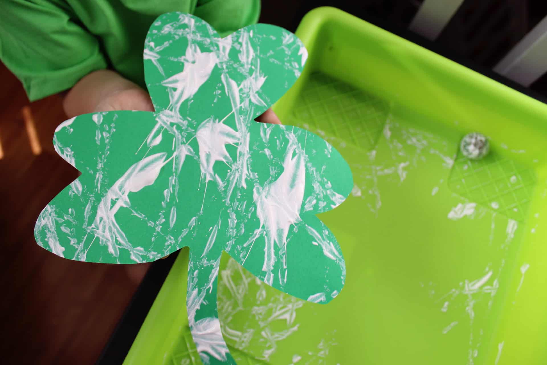 St Patrick's Day Sensory Bin Play - 3 Easy Activities - | Simply Bessy